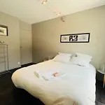 Bright 190 M With Swimming Pool