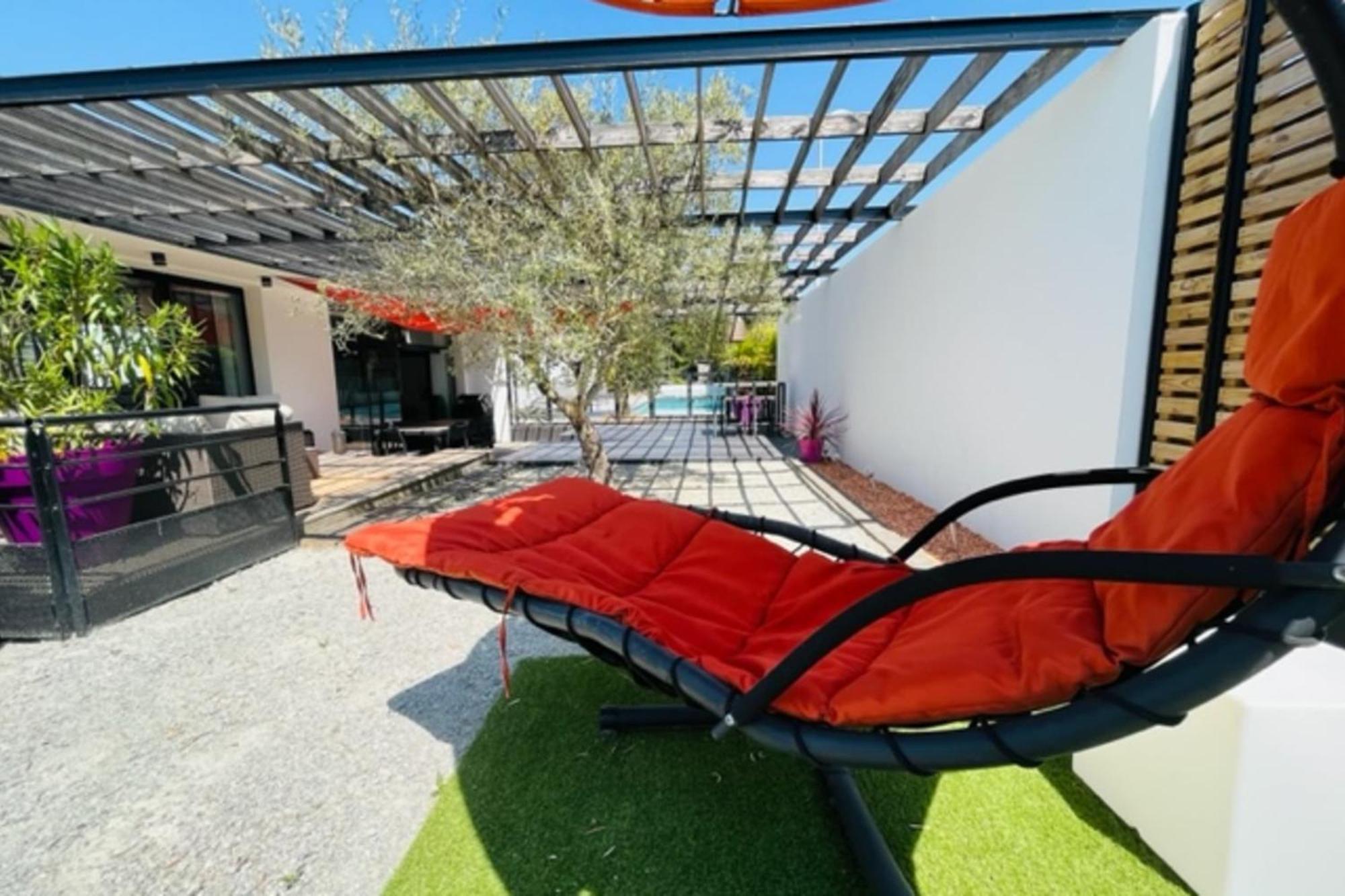 Hébergement de vacances Bright 190 M With Swimming Pool *