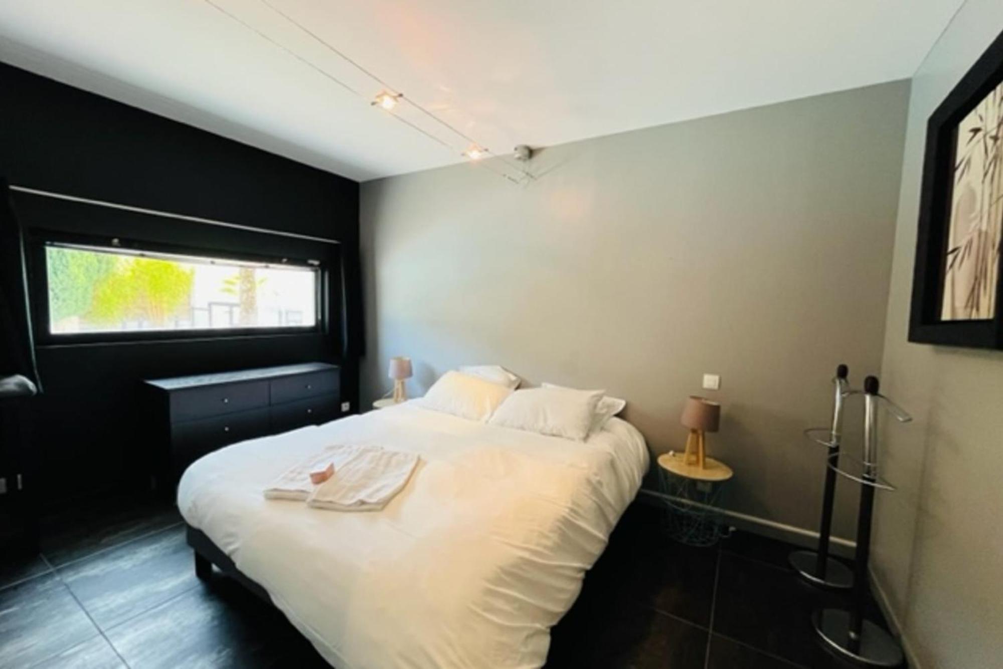 Bright 190 M With Swimming Pool Hébergement de vacances Vannes